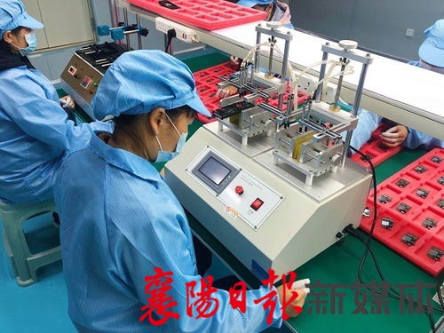 人工智能機(jī)器人 語(yǔ)言翻譯機(jī) 這些 黑科技 產(chǎn)品,東津造